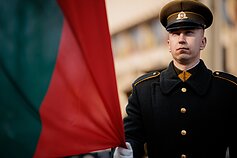 Kovo 11-oji. Trijų Baltijos valstybių vėliavų pakėlimo ceremonija Nepriklausomybės aikštėje