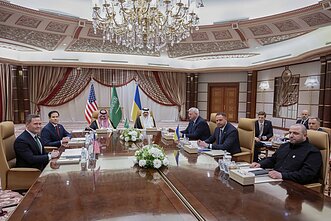 JAV ir Ukrainos delegacijų derybos