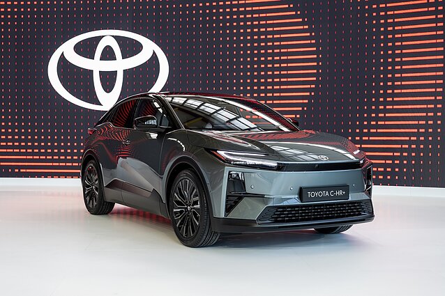 „Toyota C-HR+“