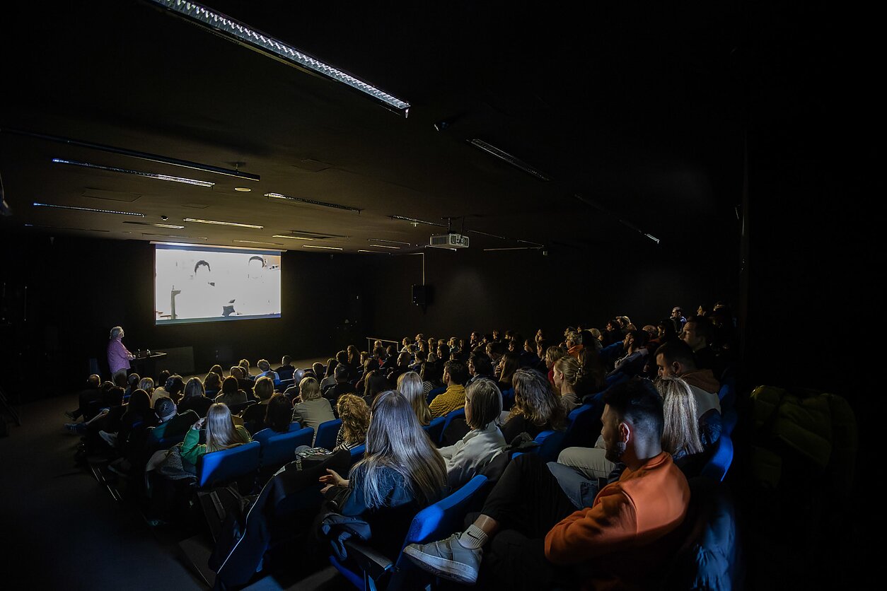 Kino bendruomenė Kino bendruomenė