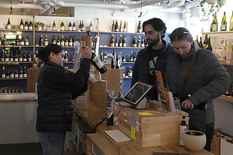 D. Trumpo muitai alkoholiui