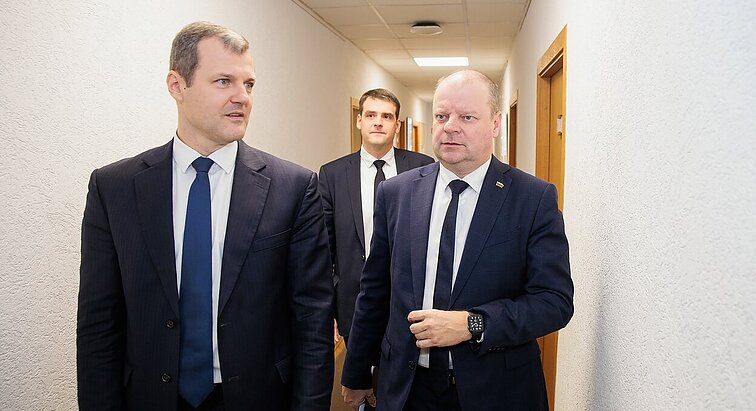 Ar užteks arbatos ir pyragėlių? Koalicijos partnerių antipatija vienas kitam vis ryškesnė