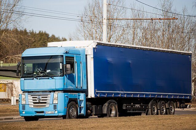 Prastos kokybės kelių remontams kuria kelių fondą: mokamų kelių kiekį ketina trigubinti