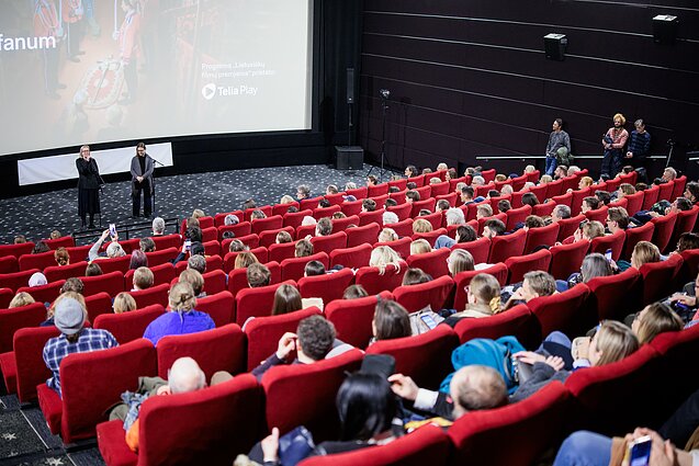 Dokumentinio filmo „Sacrum ir profanum Pievėnuose“ premjeros svečiai
