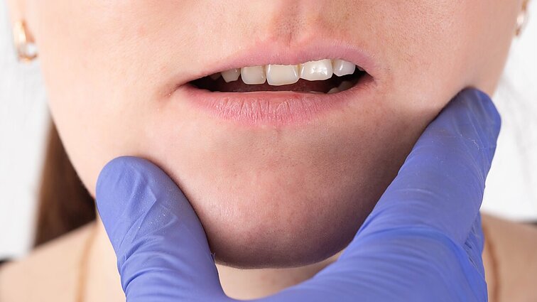 Masažo naudas ir pavojus įvardijusi specialistė: gali patobulinti ir veido bruožus