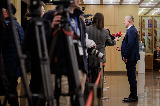 Seimas renkasi į uždarą Seimo posėdį