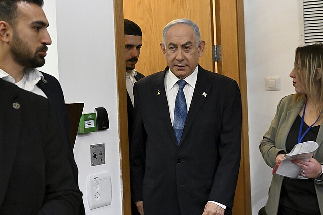 Netanyahu smarkiai kritikuojamas ir namuose: rezervai išsekę, o visuomenė palaiko derybas