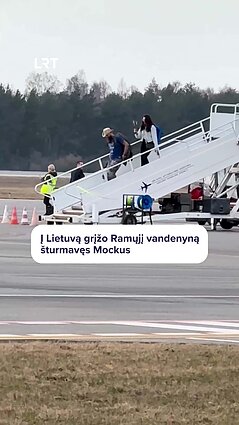 Oro uoste pasitiktas keliautojas Aurimas Mockus