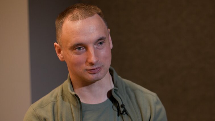 Iš Baltarusijos kalėjimo išlaisvintas Andrej: prisiekiau neįleisti kalėjimo į save