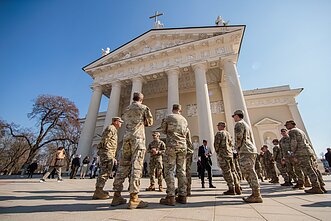 Vilniaus arkikatedroje buvo laikomos šv. Mišios už dingusius JAV karius