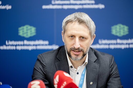 Адриюс Юсас