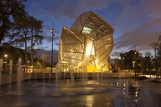  „Foundation Louis Vuitton“ 