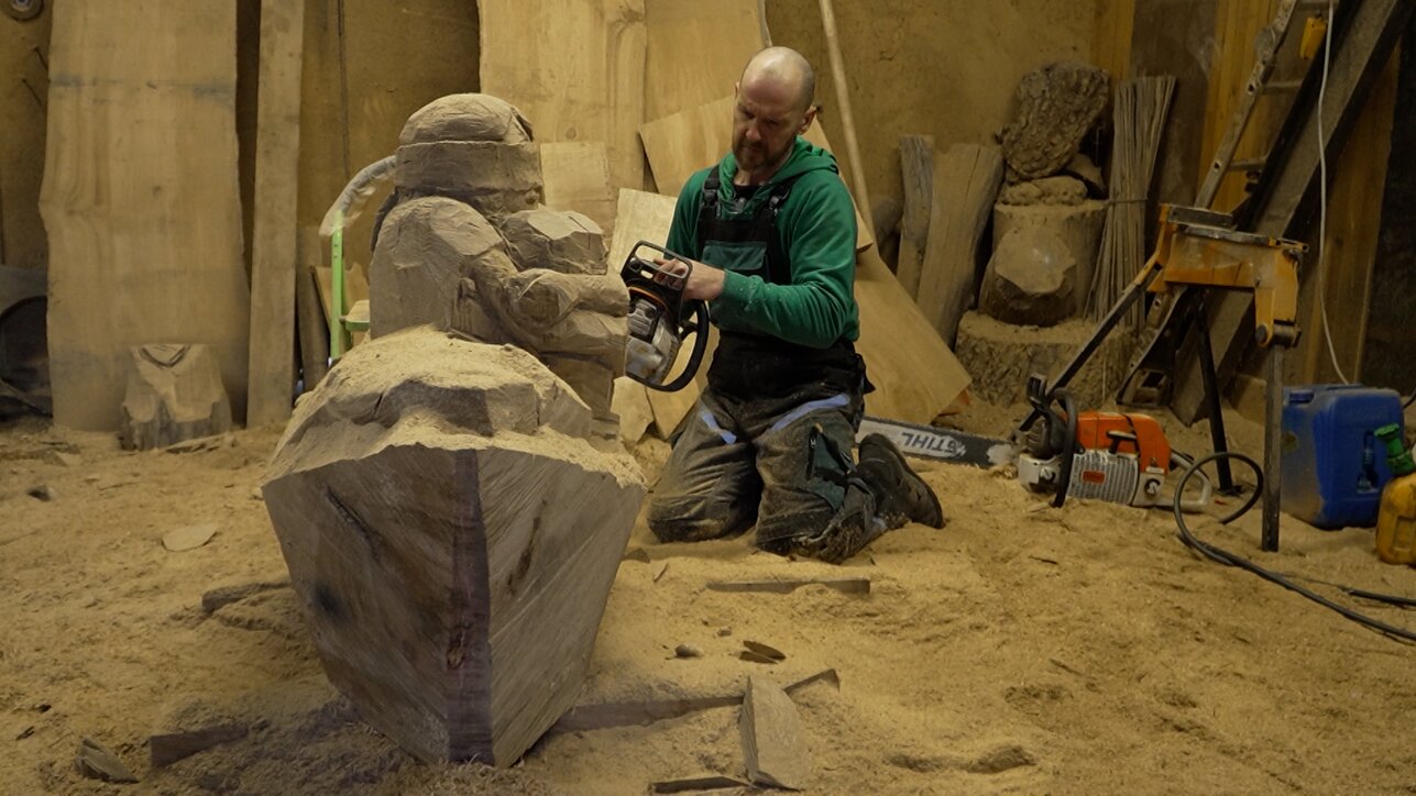 Medžio meistras Valerijus Kunigelis ir jo kūryba 