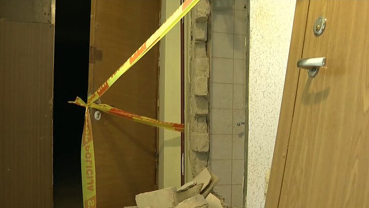 Sprogimas bendrabutyje Klaipėdoje: sužeistas pirmąjį vakarą nuomotame bute leidęs vyras