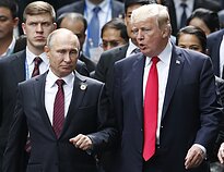 Vladimiras Putinas ir Donaldas Trumpas 2017 metais Vladimiras Putinas ir Donaldas Trumpas 2017 metais