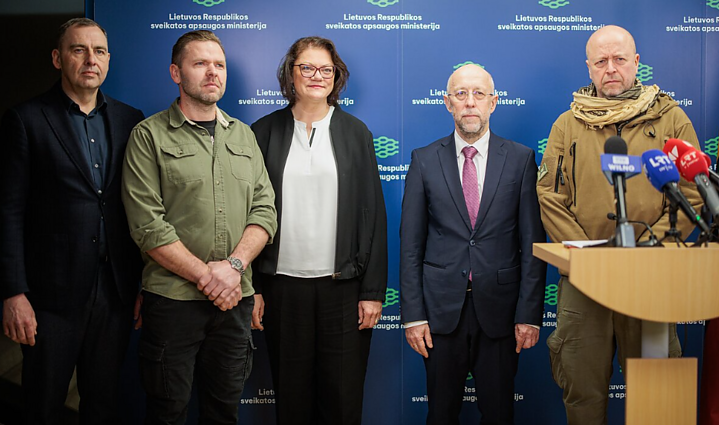 Pristatyta pirmoji Lietuvos medikų stažuotė Ukrainos gydymo įstaigose Pristatyta pirmoji Lietuvos medikų stažuotė Ukrainos gydymo įstaigose