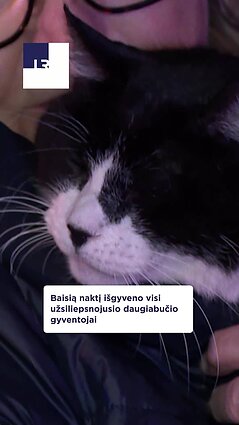 Gyventojai apie degusį Vilniaus daugiabutį: čia – nuolat nelaimės