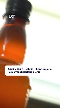 Ar žinote, kad įdėję linų sėmenų aliejų į šaldiklį, išvengsite kartumo?