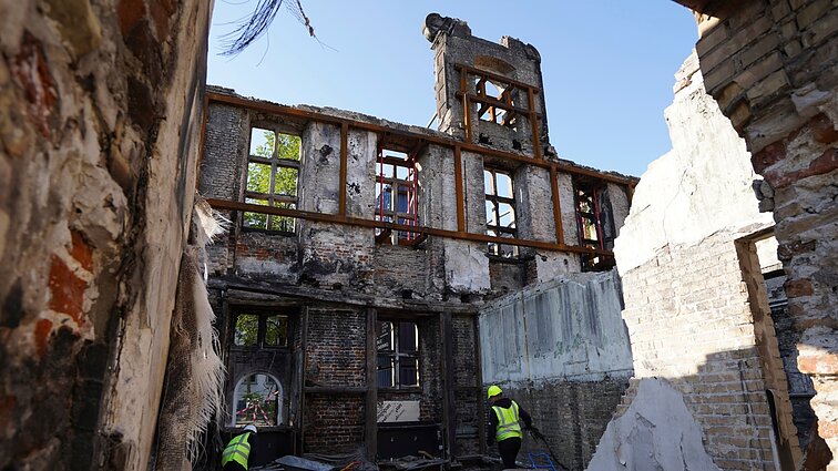 Po gaisro Kopenhagos akcijų biržoje – atstatymo darbai: rankomis pagaminta milijonas plytų