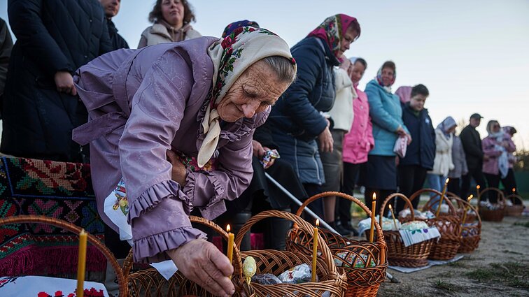 Zelenskis teigia – rusai toliau puola per Putino „paliaubas“: jie bando sudaryti jų įspūdį