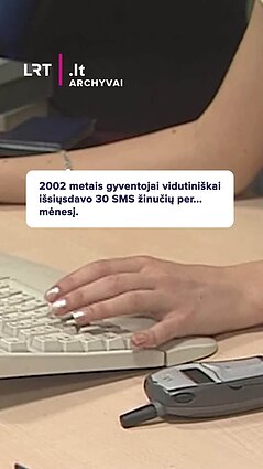 2002 metais gyventojai vidutiniškai išsiųsdavo 30 SMS žinučių per... mėnesį