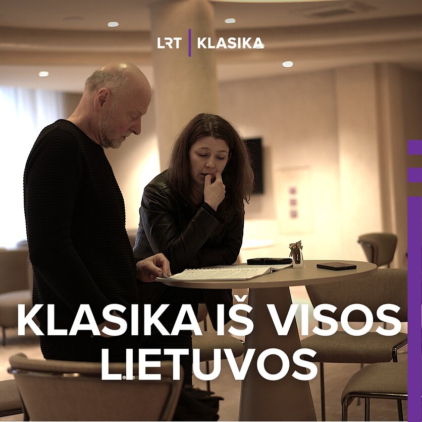 A. Bukartaitė., Rengiantis choreografės Editos Stundytės ir kompozitoriaus Arvydo Malcio vienaveiksmio šokio spektakliui „PraRegėjimai“ .