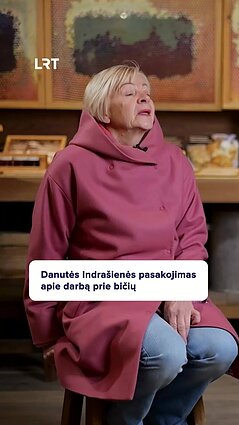 Danutė apie darbą su bitėmis: jei ateini pas bites su bloga emocija – nurimsti