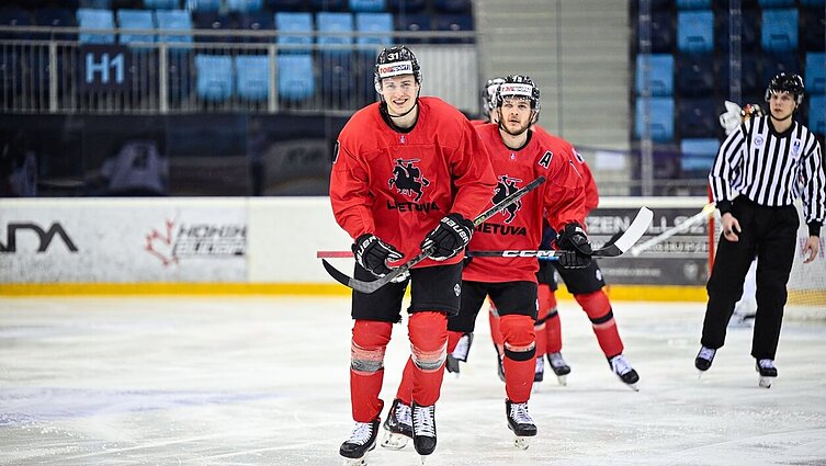 Pasaulio ledo ritulio čempionatas. I diviziono B grupė. Lietuva – Kinija