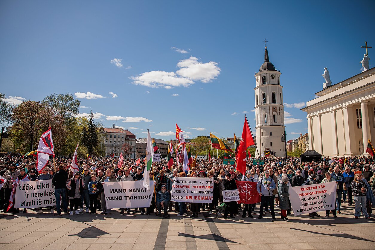 В Вильнюсе – акция протеста против налога на недвижимость