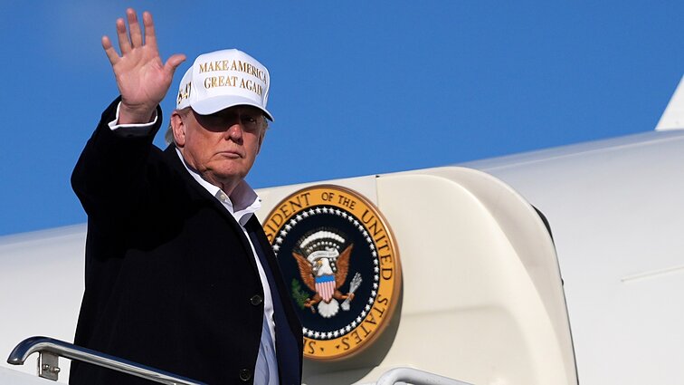 100 Trumpo prezidentavimo dienų: palaikymas – prasčiausias per daugiau nei 7 dešimtmečius