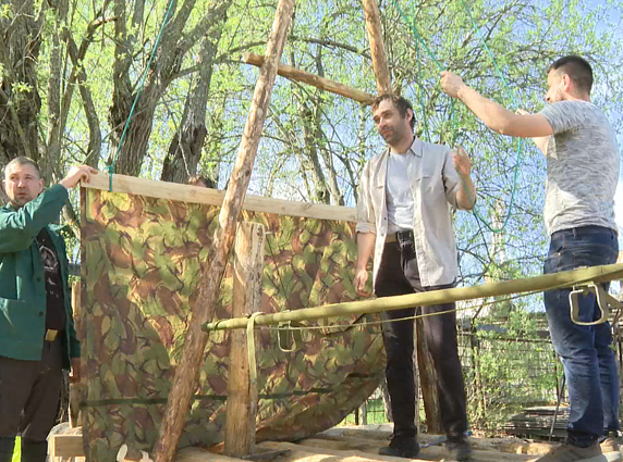 Unikali sielininkystės ekspedicija: vyrai plaustu iš rąstų įveiks virš 500 kilometrų