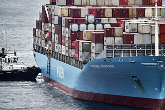 Порт в Греции (ассоциативное) Афины