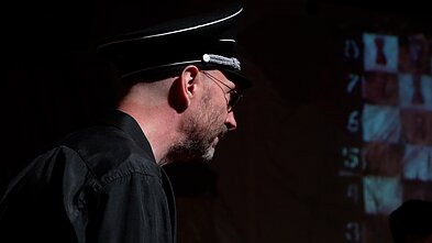 „Lygiosios trunka akimirką“ 
