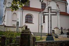 Odnowiony pomnik Polakom Zesłańcom w Kalwarii Wileńskiej Odnowiony pomnik Polakom Zesłańcom w Kalwarii Wileńskiej