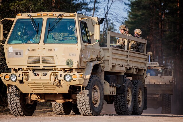 Gynybos pramonei – Ukrainos pavyzdys: Vakarams teko imtis neįprastų sprendimų