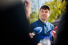 Vilniuje – „Tuščių narvų“ performansas prieš paršelių kastravimą be nuskausminamųjų