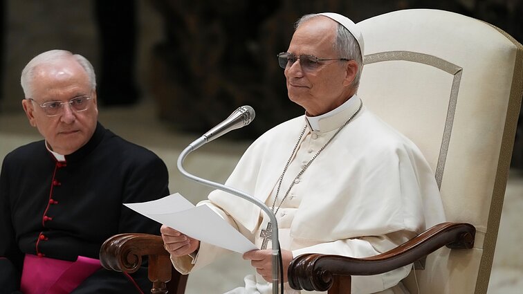 „Laisvai rinktis gali tik informuoti žmonės“: popiežius ragina paleisti įkalintus žurnalistus