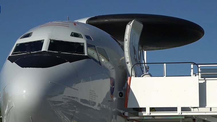 Lietuvoje dislokuoti 3 žvalgybos lėktuvai: gali fiksuoti bet kokį Rusijos lėktuvų manevrą