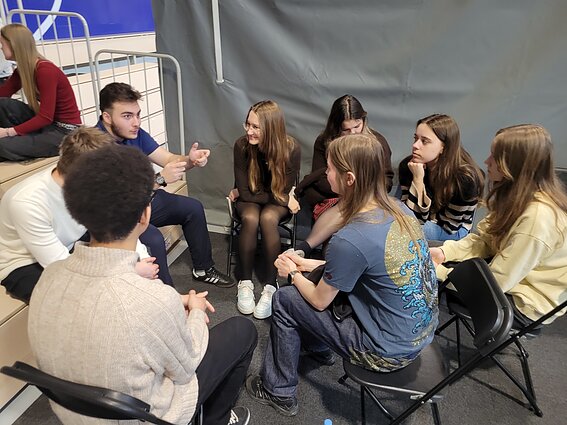 Tarptautinio bakalaureato moksleivių konferencijoje diskutavo vienuoliktokai iš 9 Lietuvos mokyklų, kuriose dėstoma ši visame pasaulyje pripažinta programa