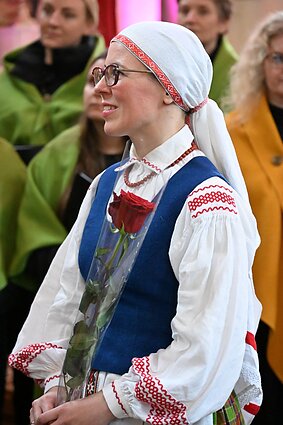 A. Ramanausko-Vanago premijos įteikimas A. Smilgevičiūtei ir R. Radzevičiui A. Ramanausko-Vanago premijos įteikimas A. Smilgevičiūtei ir R. Radzevičiui