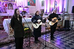 A. Ramanausko-Vanago premijos įteikimas A. Smilgevičiūtei ir R. Radzevičiui A. Ramanausko-Vanago premijos įteikimas A. Smilgevičiūtei ir R. Radzevičiui