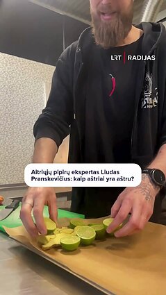 Ar išdrįstumėte paragauti aštriausių pipirų?