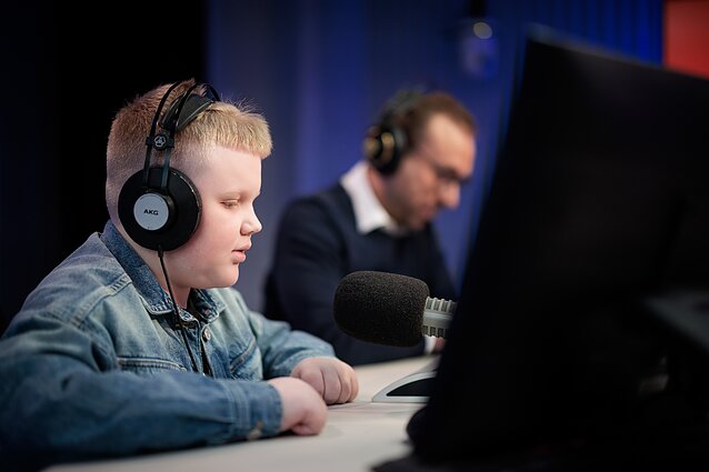 Pirmą kartą radijo laidą vedęs 9-metis Justas: jaudinausi, bet vėliau iškart gerai pasijutau