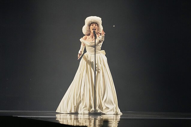 Malonios staigmenos iškart: didįjį finalą atidarė „Eurovizijos“ žvaigždė Nemo