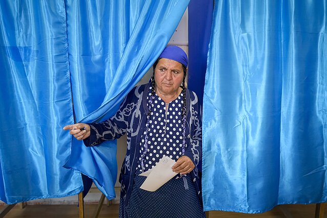 Rumunijoje – svarbūs rinkimai: vienas kandidatas žada kovą su vakarietiškomis partijomis