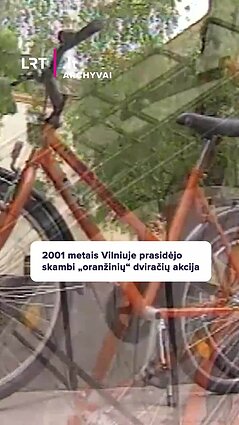 2001 metais Vilniuje prasidėjo skambi „oranžinių“ dviračių akcija