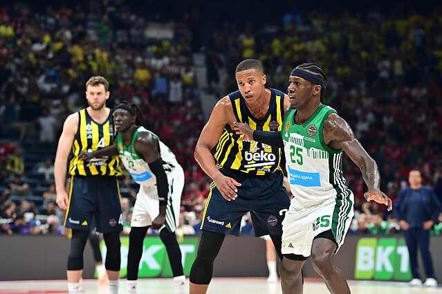 Eurolygos pusfinalis: Stambulo „Fenerbahče“ – Atėnų „Panathinaikos“