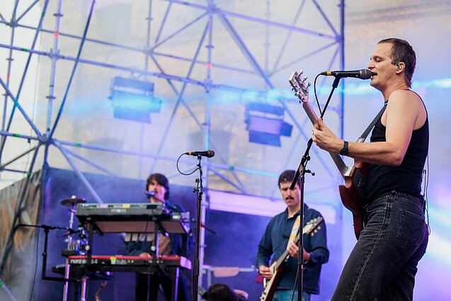 „King Gizzard & The Lizard Wizard” koncerto akimirka