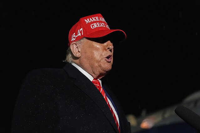 Harvardo profesorius apie Trumpo spaudimą: pjauna miego arteriją ir žiūri, kaip nukraujuos