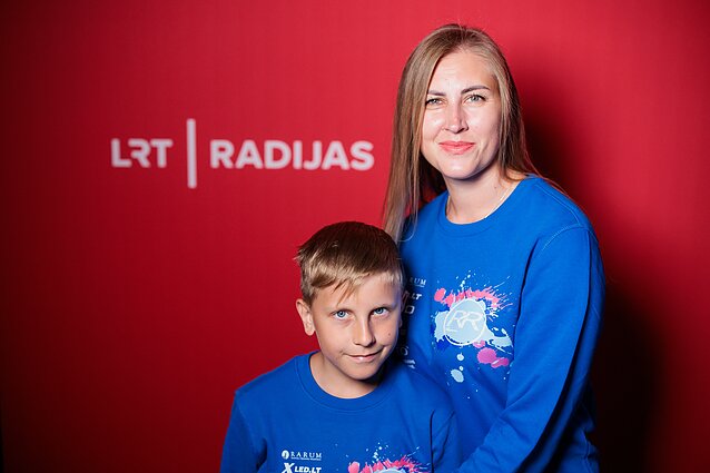 Su sūnumi prie vairo sėdinti lenktynininkė Šeinauskienė: taip perlipame savo ribas
